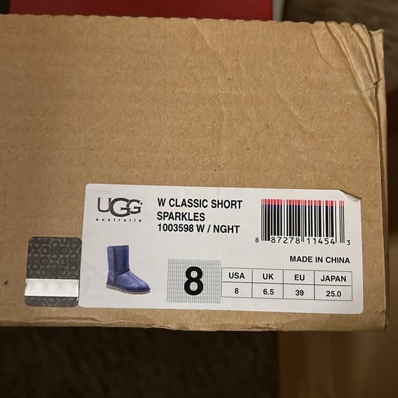 UGG Classic Short Sparkles - Picture 8 of 12